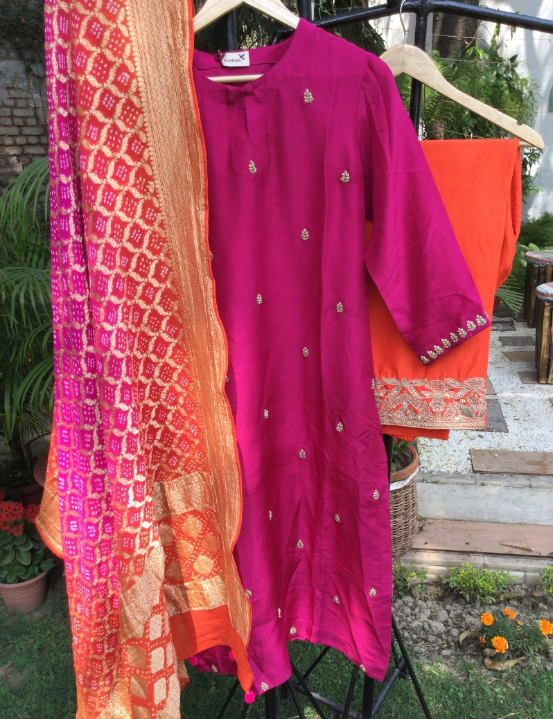 The Magenta kurta set with hand embroidery of zardosi work