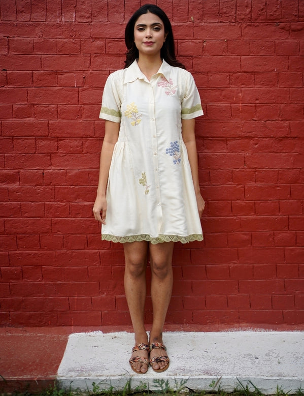 Short white dress with florals