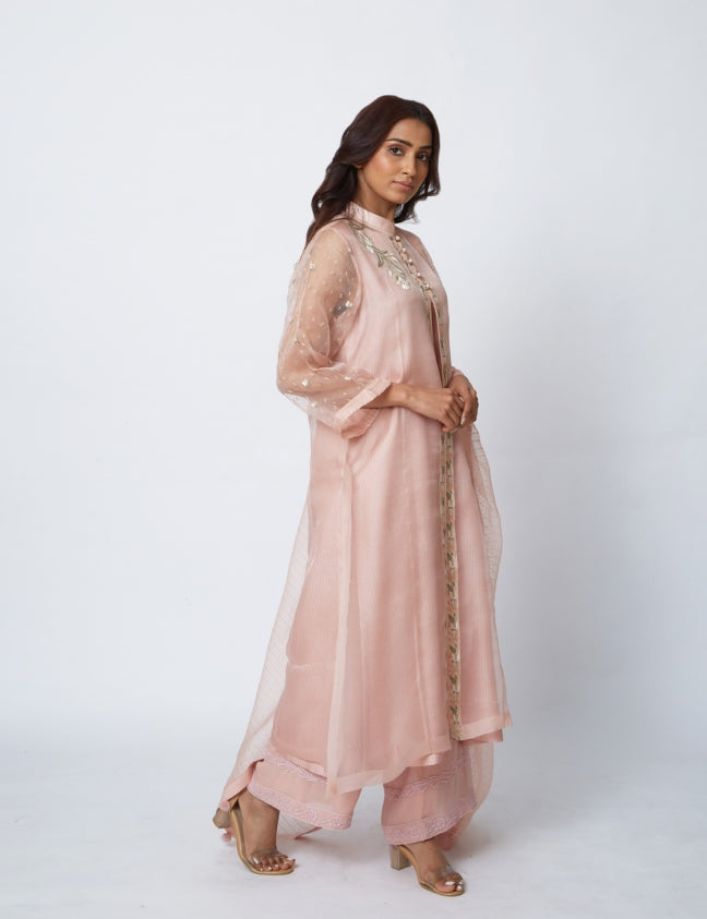 Organza kurta set with thread and zardozi tulip flowers